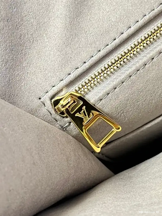 Aaa replica ru LOUIS ONTHEGO VUITTON MM 0501